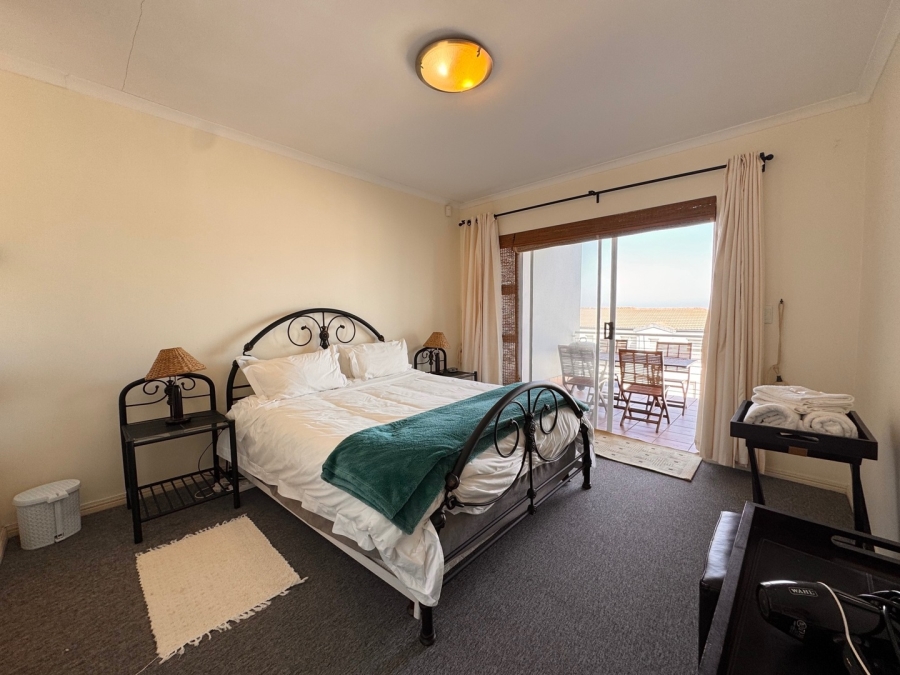 2 Bedroom Property for Sale in Big Bay Western Cape
